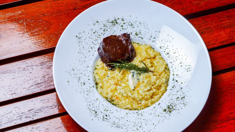 Envie de réconfort ? essayez ce filet mignon cocotte moutarde crémeux