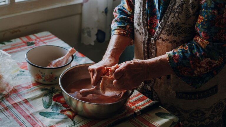 Poulet au four : escalope à la crème et champignons, façon grand-mère